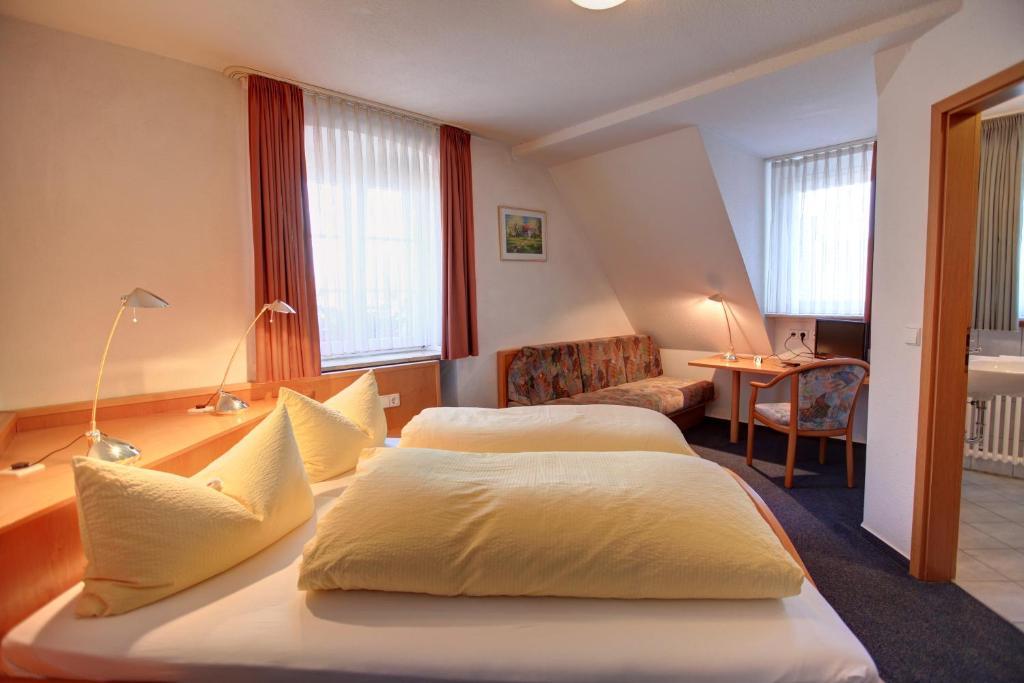 Gasthaus Zum Hirschen Oberrimsingen Værelse billede