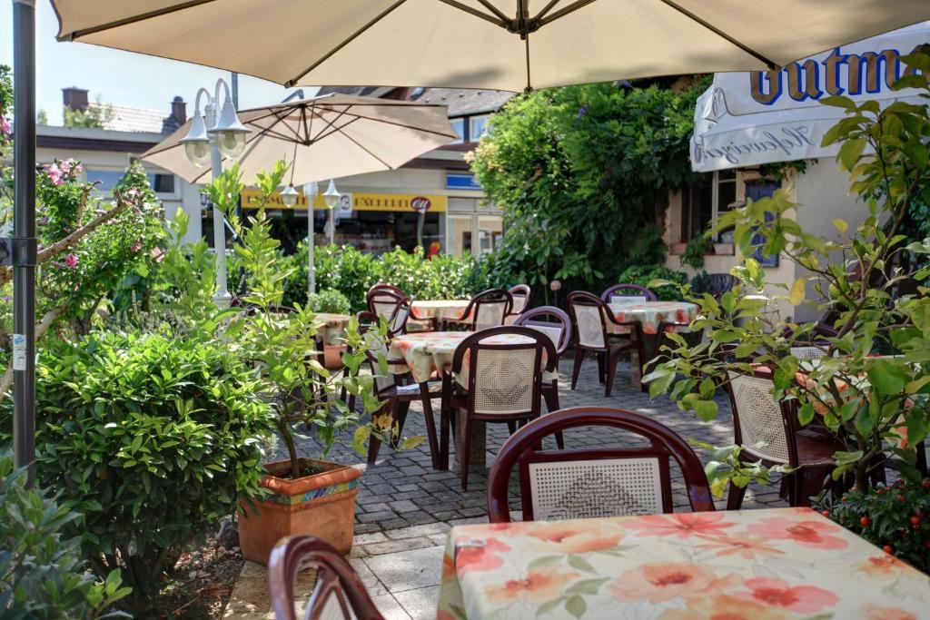 Gasthaus Zum Hirschen Oberrimsingen Eksteriør billede